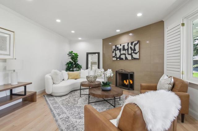 13056 Brandywine Drive, Saratoga CA: https://media.crmls.org/mediaz/2ac2d6ad-45bb-43d8-b349-8cfb2aa67581.jpg