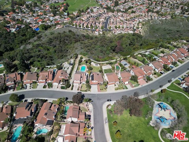 1995 Peaceful Hills Rd, Diamond Bar CA: https://media.crmls.org/mediaz/2ac342b3-b343-406b-9327-4c3caa1767a2.jpg