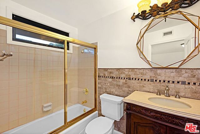 Drew Fenton | 16581 Via Floresta Pacific Palisades CA | MLS: 7445557 Drew Fenton | 16581 Via Floresta Pacific Palisades CA | MLS: 7445557