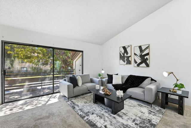 9899 Scripps Westview Way, San Diego CA: https://media.crmls.org/mediaz/2ac45c47-4418-43b6-b5f6-27dd4d1dc591.jpg