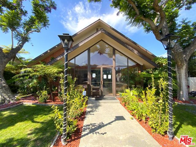 5215 Sepulveda Boulevard, 19D photo 5