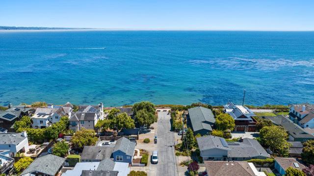 106 Saxon Avenue, Capitola CA: https://media.crmls.org/mediaz/2ac625f5-c9de-46f5-ad96-ea1e958d23ab.jpg