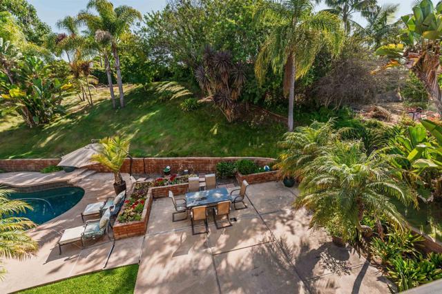 Detail Gallery Image 40 of 54 For 6541 Vispera Pl, Carlsbad,  CA 92009 - 4 Beds | 3/2 Baths
