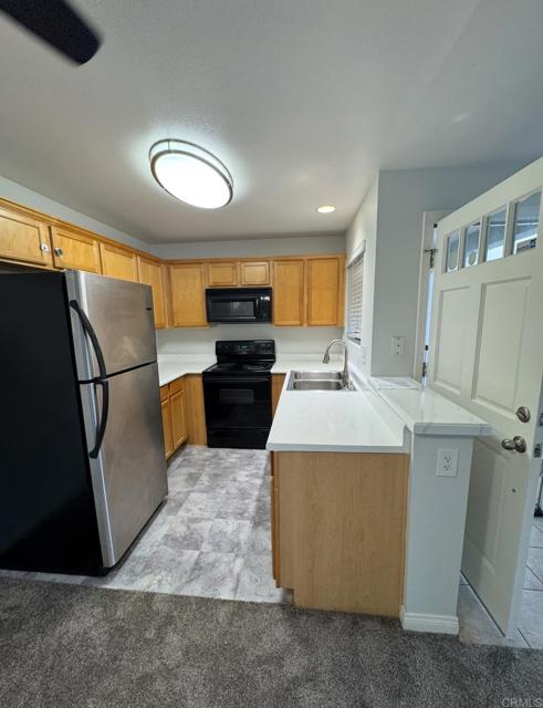 Detail Gallery Image 3 of 14 For 3580 Sunset Ln, San Diego,  CA 92173 - 2 Beds | 2 Baths