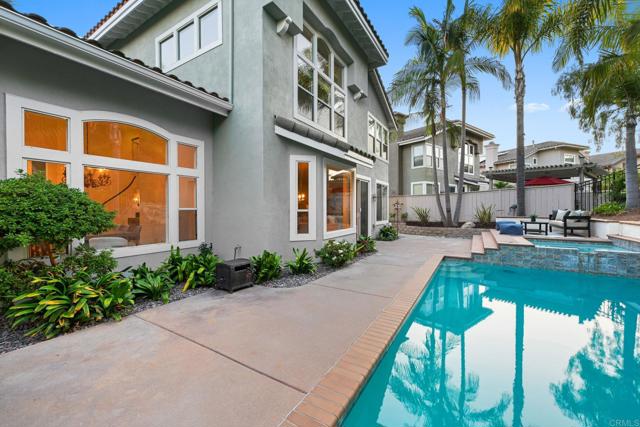 Detail Gallery Image 48 of 51 For 6990 Blue Orchid Ln, Carlsbad,  CA 92011 - 5 Beds | 4 Baths