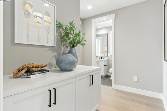1691 S Wren Street, Dublin CA: https://media.crmls.org/mediaz/2aca8823-10b2-4188-adae-4aac9014eb49.jpg