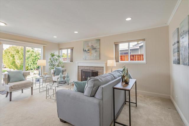 Image 7 of 34 For 383 Los Pinos Way