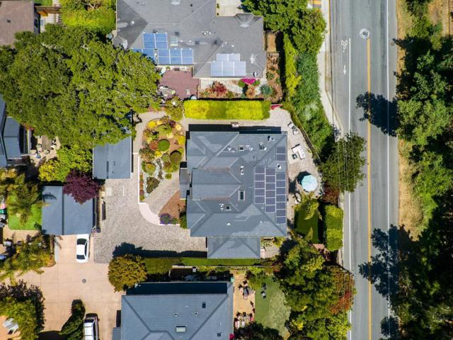 422 Mccormick Avenue, Capitola CA: https://media.crmls.org/mediaz/2acab38a-00a1-49cd-9f94-03fe24632266.jpg