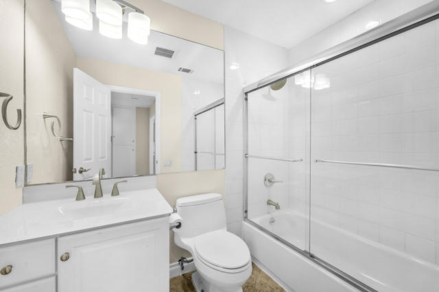 42720 Kansas Street, Palm Desert CA: https://media.crmls.org/mediaz/2acb7696-a8b7-499b-b416-ce2e0827bf58.jpg