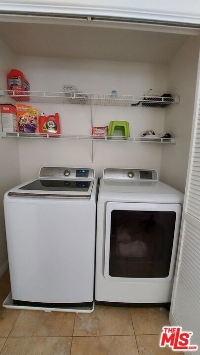 14692 Acacia Street, Westminster CA: https://media.crmls.org/mediaz/2acc2c3e-47de-42ac-b689-f4f36b2ec5a5.jpg