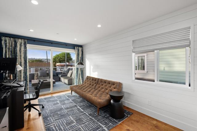 867 Wilbur Avenue, San Diego CA: https://media.crmls.org/mediaz/2acc7a77-255d-42e2-abb6-e3605dac140f.jpg