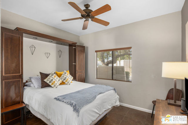 67488 Toltec Court, Cathedral City CA: https://media.crmls.org/mediaz/2ace2b80-f868-4e3a-8000-2661bdea941e.jpg