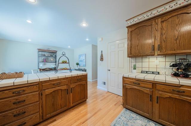785 Ambrose Drive, Salinas CA: https://media.crmls.org/mediaz/2ad197b7-9b3e-432c-ae13-ed81dbb712a6.jpg
