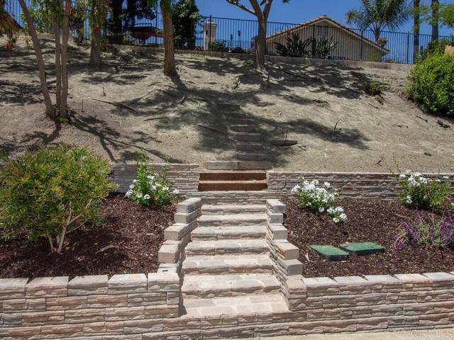Detail Gallery Image 36 of 40 For 1219 Sunglow Dr, Oceanside,  CA 92056 - 4 Beds | 2 Baths
