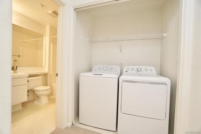 817 Kalpati Circle, Carlsbad CA: https://media.crmls.org/mediaz/2ad312d5-d2b2-497e-a570-60fd610ab8e6.jpg