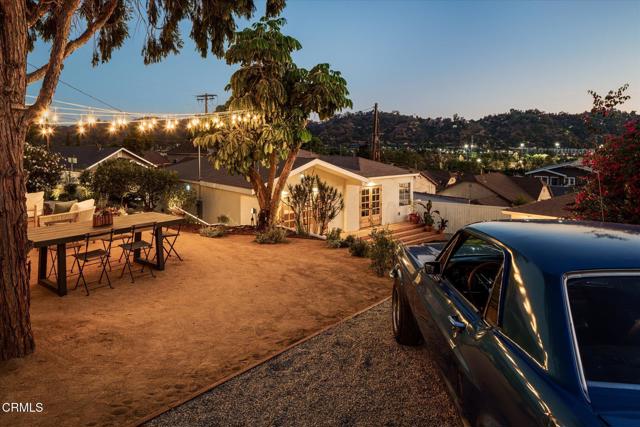 3029 isabel dr Drive, Los Angeles CA: https://media.crmls.org/mediaz/2ad5c5f5-0aa9-4d0d-9064-6b35e195a626.jpg