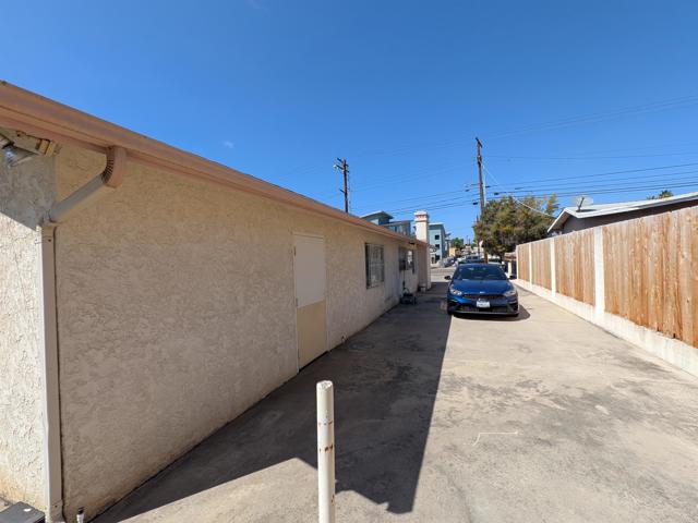 Detail Gallery Image 16 of 22 For 2130 E 8th St, National City,  CA 91950 - 3 Beds | 2/1 Baths