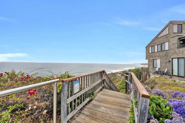 675 S. Sierra Ave, Solana Beach CA: https://media.crmls.org/mediaz/2adb55db-7d28-4fed-aa58-0ff1d4abeb6a.jpg