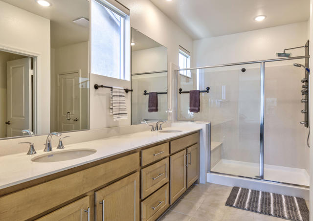 42801 Torno Place, Indio CA: https://media.crmls.org/mediaz/2adc2eec-8502-47ff-bd2e-18671a26feb0.jpg