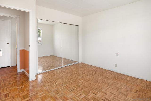 2700 Valley Parkway, Escondido CA: https://media.crmls.org/mediaz/2add1407-4bc4-47e3-93e0-c579d3292e8a.jpg