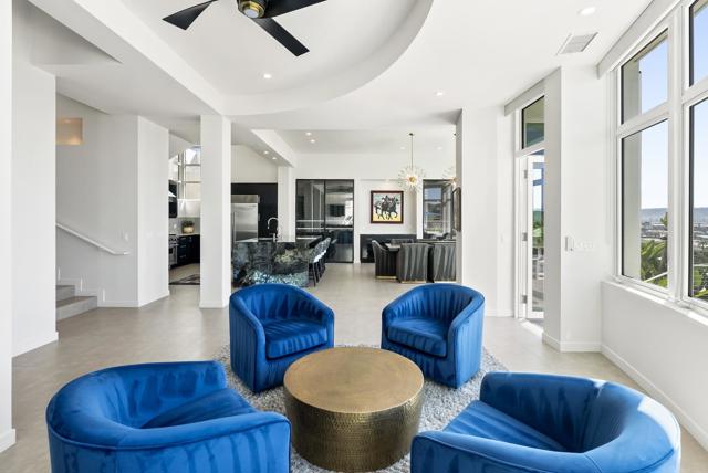 121 Via De La Valle, Del Mar CA: https://media.crmls.org/mediaz/2add5438-a633-439a-974a-8656ce618667.jpg