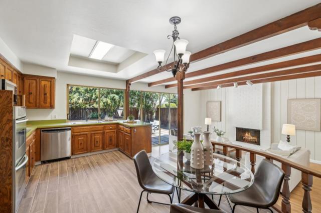 334 Sunfish Court, Foster City CA: https://media.crmls.org/mediaz/2adf388b-c16b-484e-ab0d-1547215c74d0.jpg
