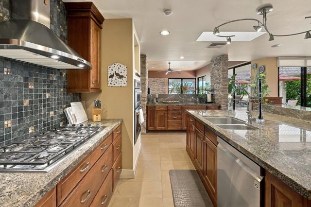22 Duke Drive, Rancho Mirage, CA 92270