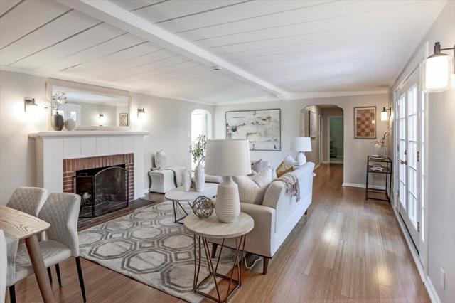 909 Myrtle Street, San Jose CA: https://media.crmls.org/mediaz/2ae09381-c466-4475-800c-9fcee4ab1a69.jpg