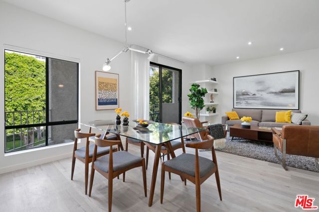 1140 Alta Loma Road, West Hollywood CA: https://media.crmls.org/mediaz/2ae167b0-a6e1-433f-87d4-022b994440a9.jpg