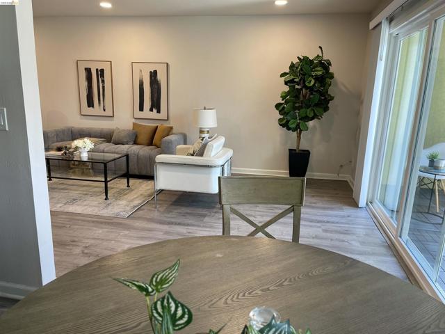 Image 6 of 17 For 3750 Harrison 103