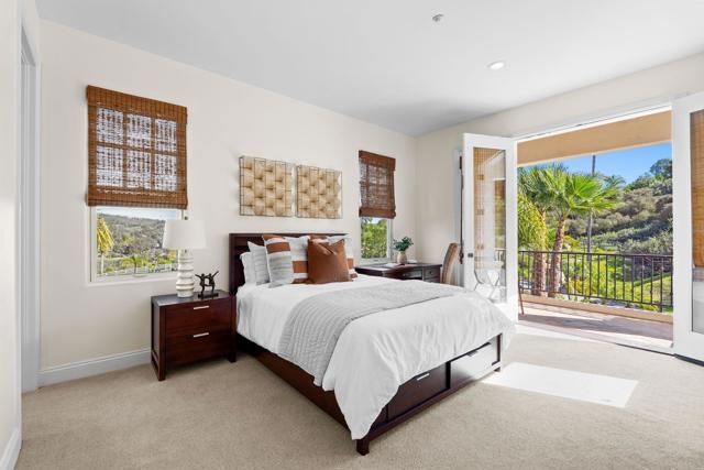 Detail Gallery Image 27 of 51 For 3376 Calle Tres Vistas, Encinitas,  CA 92024 - 5 Beds | 5/1 Baths