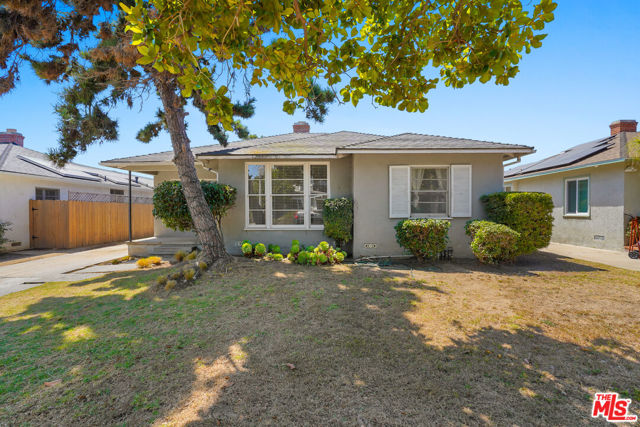 7833 Denrock Avenue, Los Angeles, California 90045, 3 Bedrooms Bedrooms, ,1 BathroomBathrooms,Single Family Residence,For Sale,Denrock,24432031