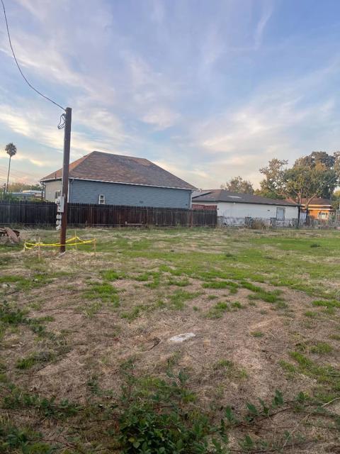 1100 Norton Street, San Mateo CA: https://media.crmls.org/mediaz/2ae61883-a482-47a6-ac2c-dda2d9e85b01.jpg