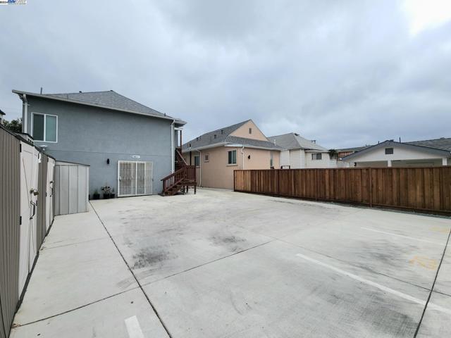 Image 51 of 53 For 3031 Logan St