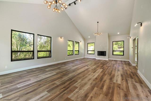 Image 12 of 37 For 6611 Lago Corte