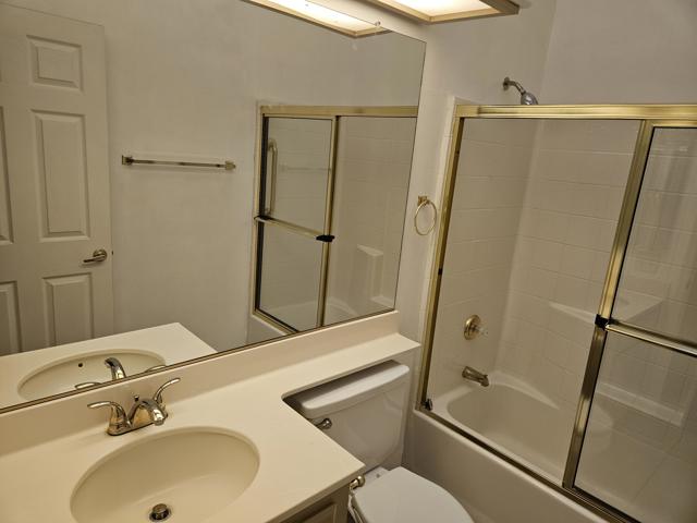 73278 Palm Greens Parkway, Palm Desert CA: https://media.crmls.org/mediaz/2ae97ea9-1ae6-4ff1-912b-50d7e490a717.jpg