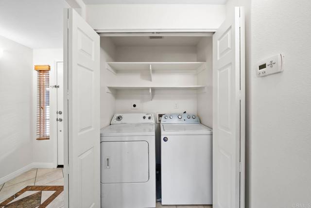 2707 Lake Pointe DR, Spring Valley CA: https://media.crmls.org/mediaz/2ae9f0c3-44c2-4972-ba0d-f3668ce7b9e5.jpg