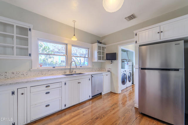 Detail Gallery Image 7 of 26 For 850 Garfield Ave, South Pasadena,  CA 91030 - 3 Beds | 2 Baths