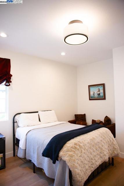 4719 Malayan, San Ramon CA: https://media.crmls.org/mediaz/2aeb145a-0dac-454d-8e25-d898bc8cd78a.jpg