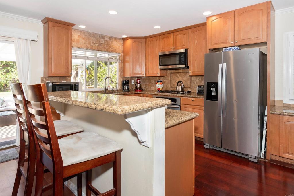 2814 Luciernaga Street - photo 6