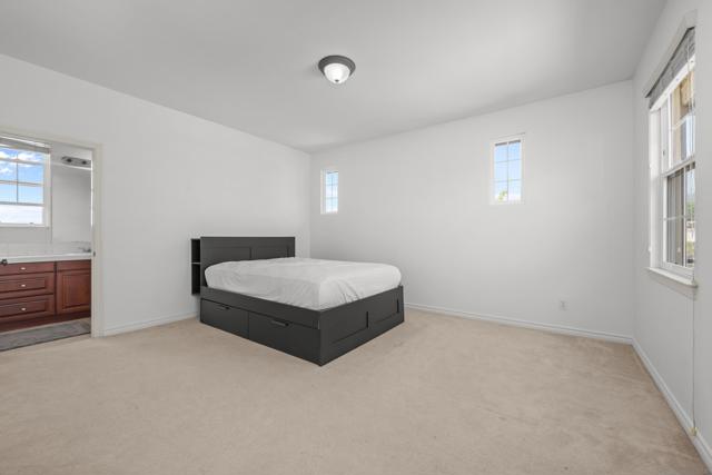 13226 Ireland Ln, San Diego CA: https://media.crmls.org/mediaz/2aec65a2-f979-4970-92ec-fc64e1a447de.jpg