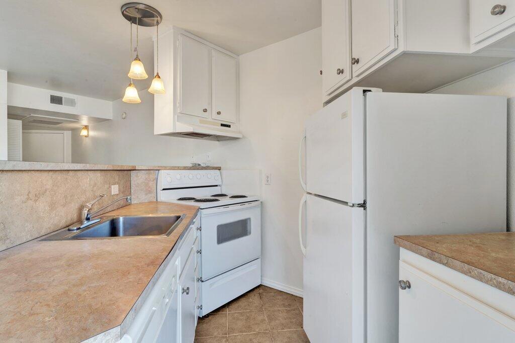 MLS #219138311DA image #4