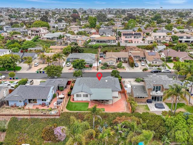 2238 Tokalon St, San Diego CA: https://media.crmls.org/mediaz/2aeda815-b0db-4406-acc5-cc503877fa35.jpg