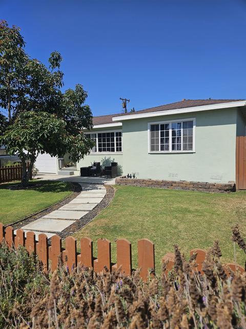 Detail Gallery Image 1 of 2 For 117 N Berniece Dr, Anaheim,  CA 92801 - 3 Beds | 1 Baths
