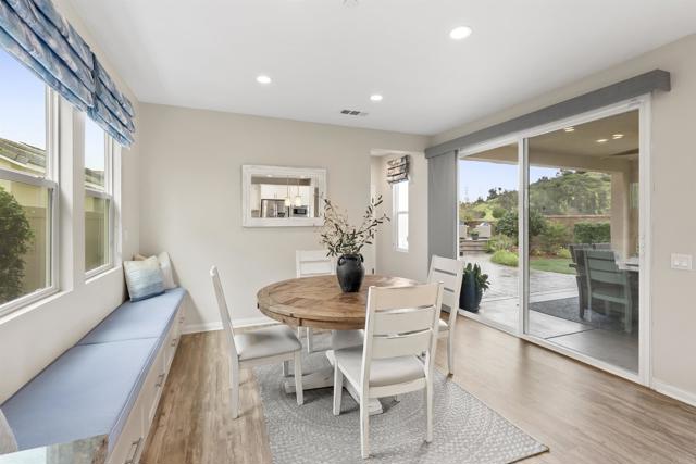 Detail Gallery Image 21 of 56 For 21821 Deer Grass Dr, Escondido,  CA 92029 - 4 Beds | 4/2 Baths