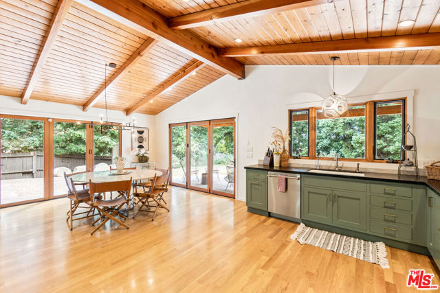 12609 Sisar Road photo 7