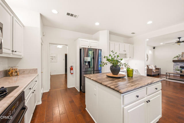 Detail Gallery Image 17 of 58 For 4609 Calle Descanso, Camarillo,  CA 93012 - 4 Beds | 2/1 Baths