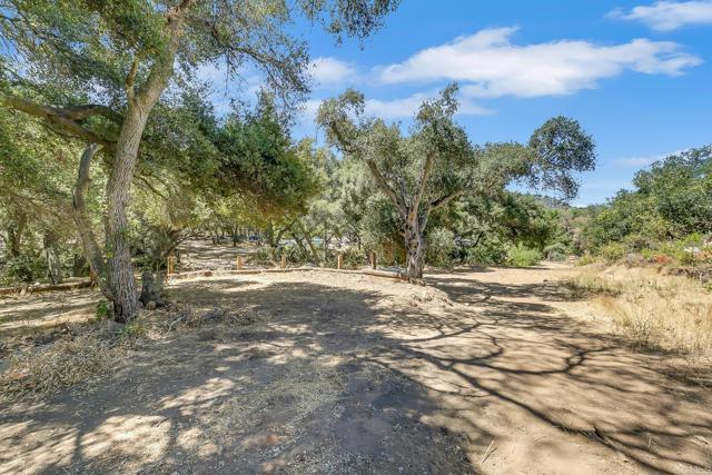 15134 Woods Valley Road, Valley Center CA: https://media.crmls.org/mediaz/2af136d0-786c-4742-9b0b-dfd8b40e4768.jpg