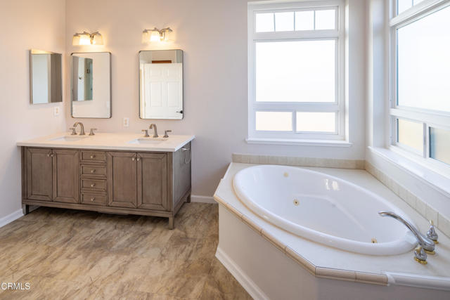 Detail Gallery Image 28 of 38 For 5540 W 5th St #180,  Oxnard,  CA 93035 - 3 Beds | 2 Baths