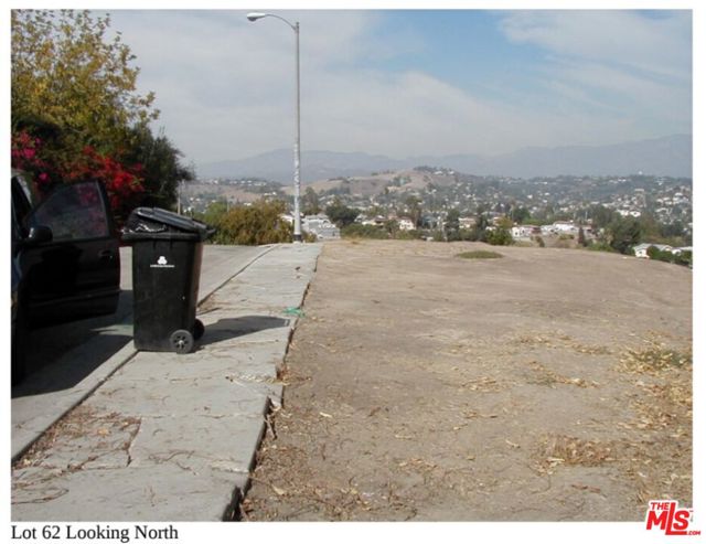 2661 N Adkins Avenue, Los Angeles CA: https://media.crmls.org/mediaz/2af1dd84-181b-4691-8f88-ade2da314f90.jpg